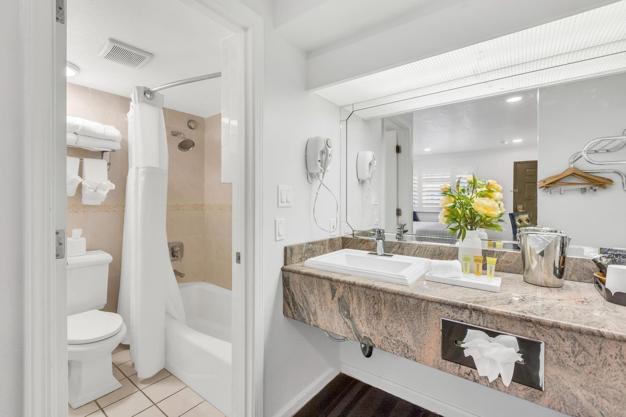 Valley Hotel&suites Napa