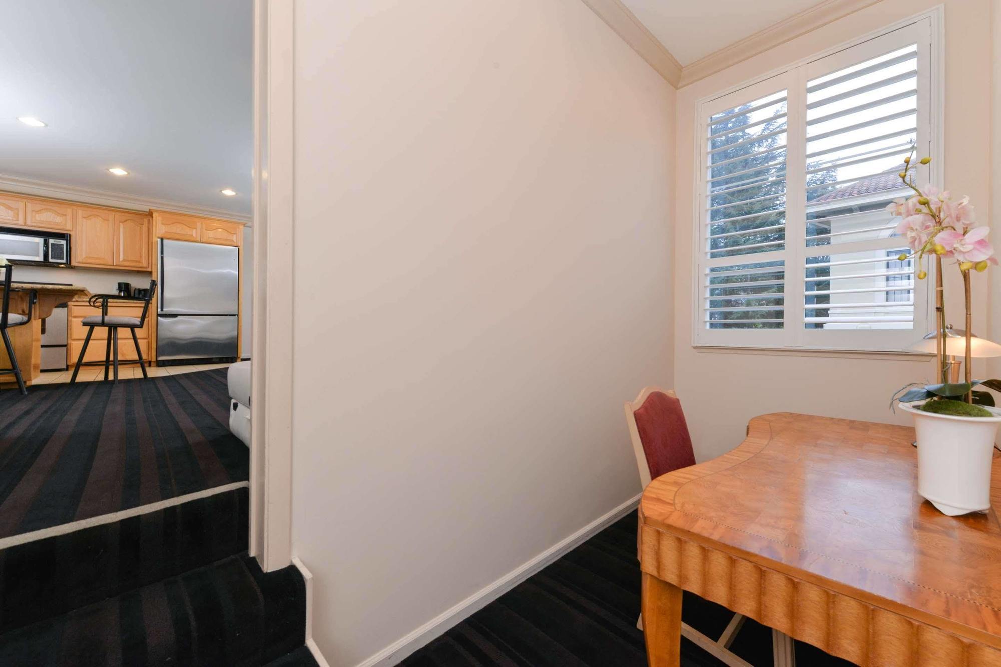 Valley Hotel&suites Motel 3*